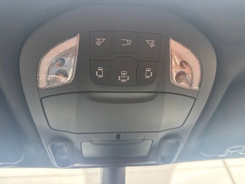 New 2026 Chrysler Pacifica Pinnacle AWD/4WD image 24