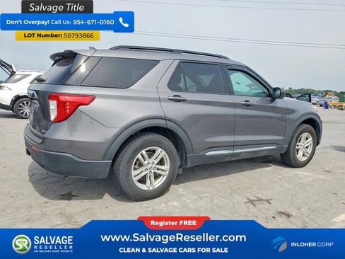 Used 2021 Ford Explorer XLT w/ Class III Trailer Tow Package AWD/4WD image 4