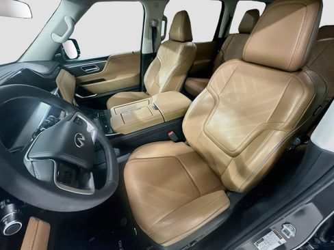 Used 2026 INFINITI QX80 Luxe w/ Cargo Package AWD/4WD image 5