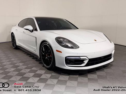 Used 2023 Porsche Panamera GTS AWD/4WD image 1