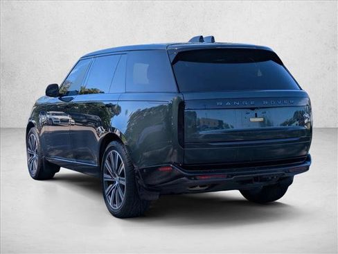 Certified 2023 Land Rover Range Rover Long Wheelbase SE AWD/4WD image 8