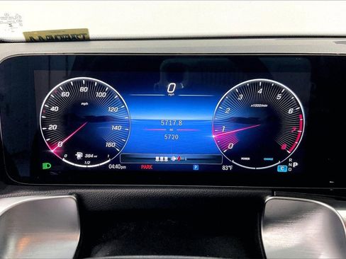 Used 2025 Mercedes-Benz GLB 250 image 25