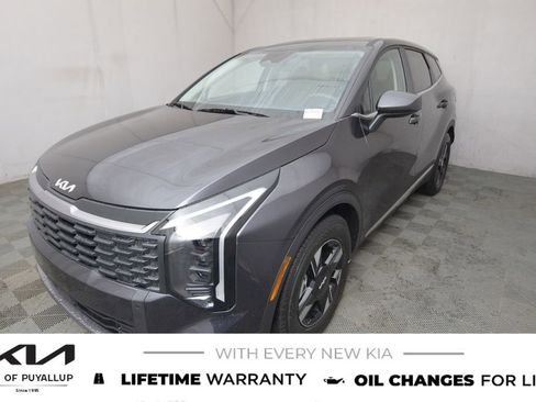 New 2026 Kia Sportage LX image 1