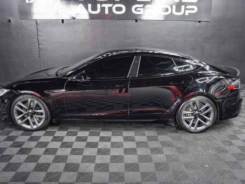 Used 2021 Tesla Model S Plaid image 22