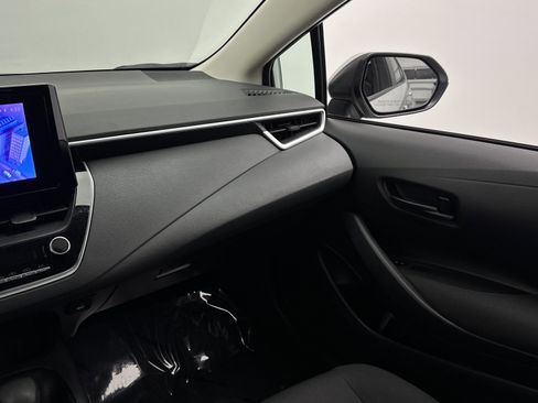 Used 2024 Toyota Corolla LE FWD image 25