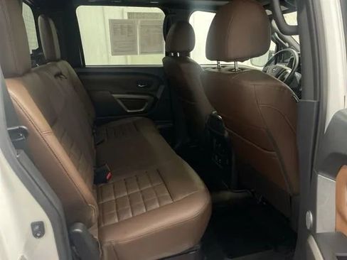 Used 2023 Nissan Titan Platinum Reserve w/ Moonroof Package image 12