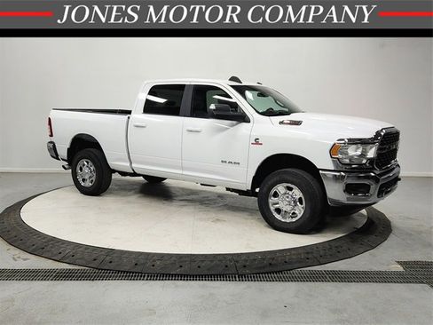 Used 2022 RAM 2500 Big Horn w/ Cold Weather Group image 1