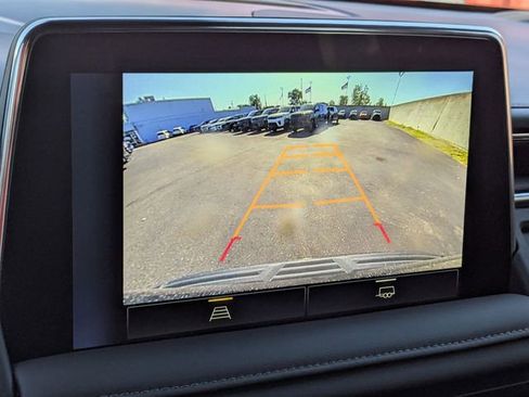 Used 2024 Chevrolet Tahoe Z71 AWD/4WD image 26