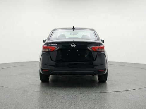 Used 2025 Nissan Versa SV FWD image 7
