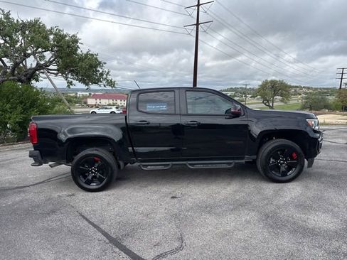 Used 2022 Chevrolet Colorado LT w/ Redline Special Edition image 4