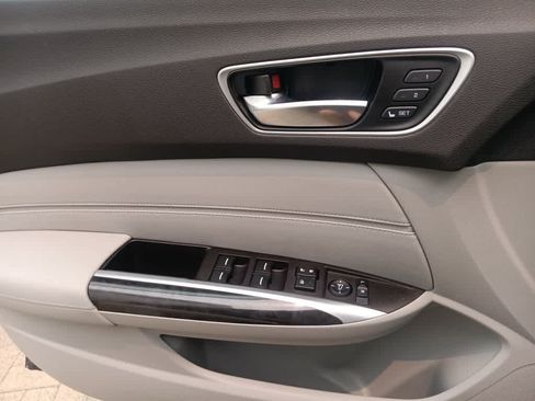 Used 2019 Acura TLX FWD image 13