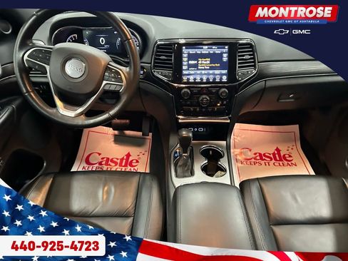 Used 2022 Jeep Grand Cherokee Limited image 25