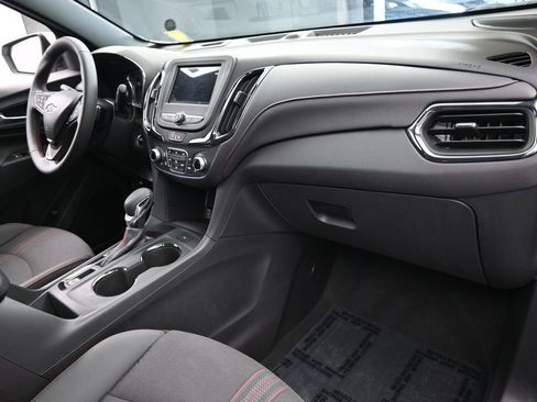 Used 2023 Chevrolet Equinox RS image 47