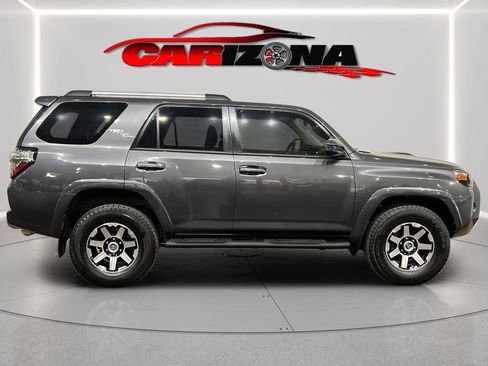 Used 2018 Toyota 4Runner SR5 image 10
