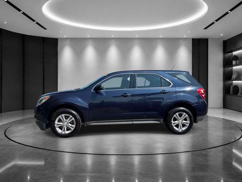 Used 2017 Chevrolet Equinox LS FWD image 3