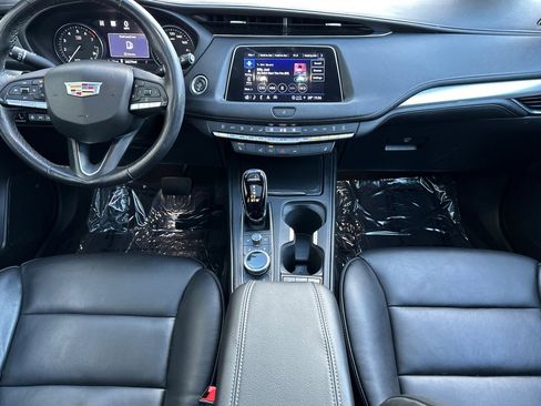 Certified 2023 Cadillac XT4 Premium Luxury w/ Technology Package image 16