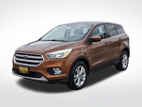 Used 2017 Ford Escape SE AWD/4WD image 9