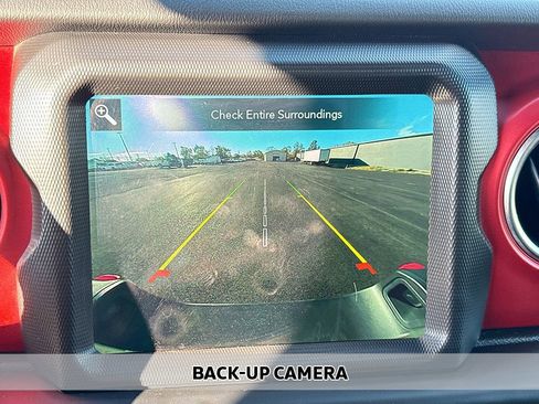 Used 2021 Jeep Gladiator Rubicon image 4