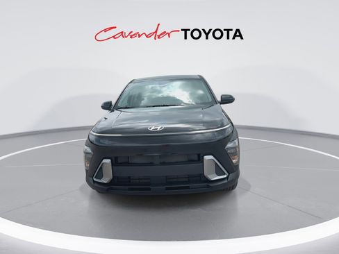 Used 2026 Hyundai Kona SE FWD image 3