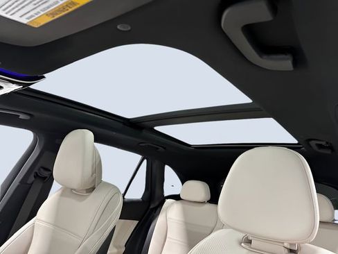 Certified 2023 Mercedes-Benz GLC 300 Black image 21