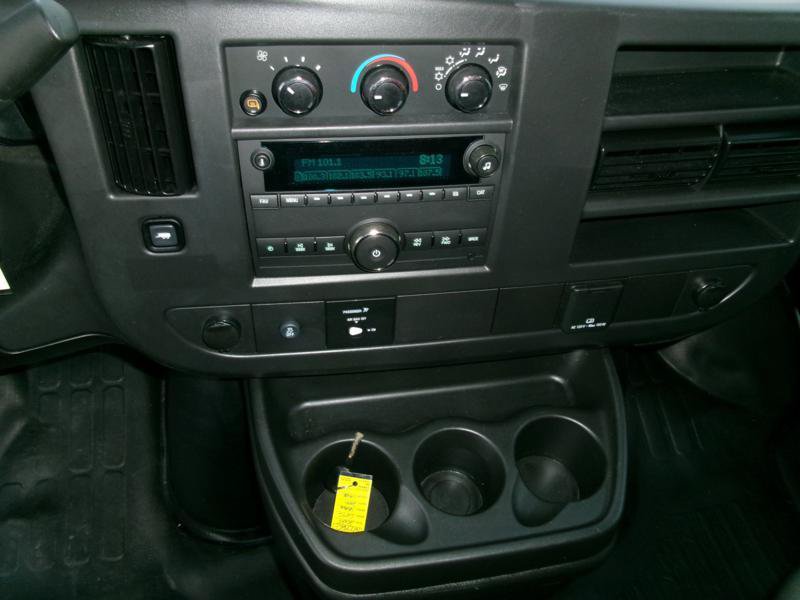 Used 2025 GMC Savana 2500 w/ Driver Convenience Package RWD image 12