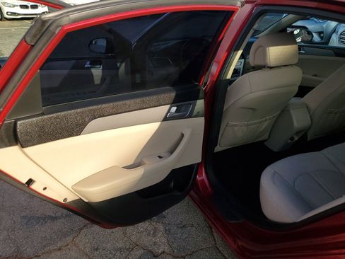 Used 2015 Hyundai Sonata SE image 20