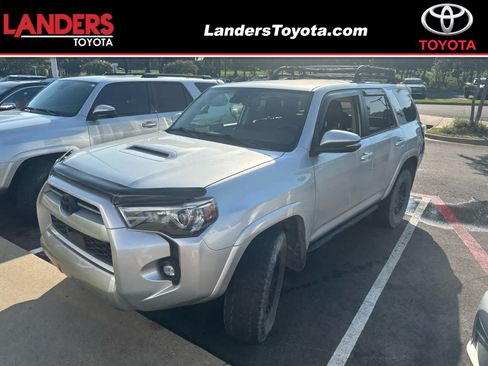 Used 2022 Toyota 4Runner TRD Off-Road Premium AWD/4WD image 1