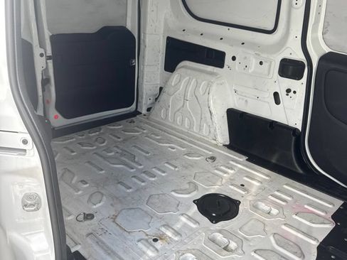 Used 2022 RAM ProMaster City Tradesman FWD image 8