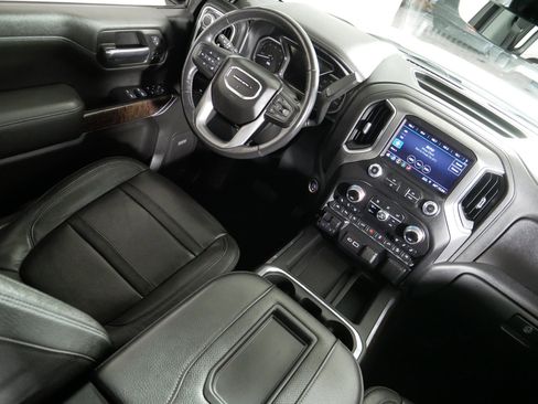 Certified 2019 GMC Sierra 1500 Denali w/ Denali Ultimate Package AWD/4WD image 9