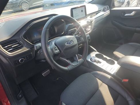 Used 2023 Ford Escape ST-Line AWD/4WD image 9