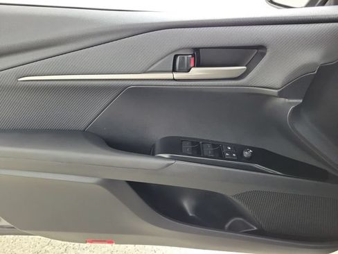 Used 2026 Toyota Camry SE w/ Convenience Package FWD image 21