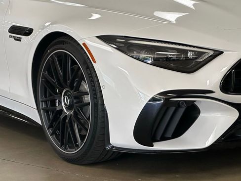 Used 2024 Mercedes-Benz SL 63 AMG 4MATIC image 4