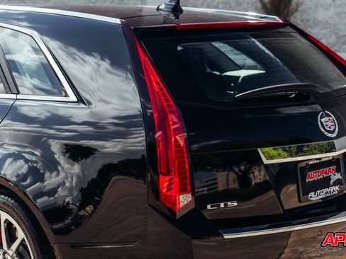 Used 2014 Cadillac CTS V RWD image 45