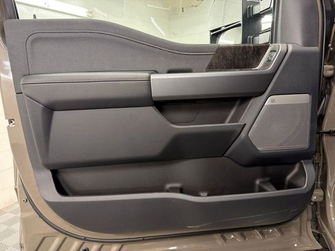 New 2026 Ford F250 Lariat image 15