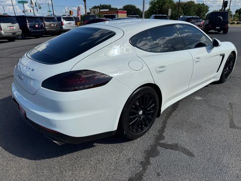 Used 2016 Porsche Panamera AWD/4WD image 3