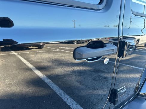 Certified 2021 Jeep Wrangler Unlimited Sahara image 20