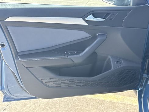 New 2026 Volkswagen Jetta SE image 10