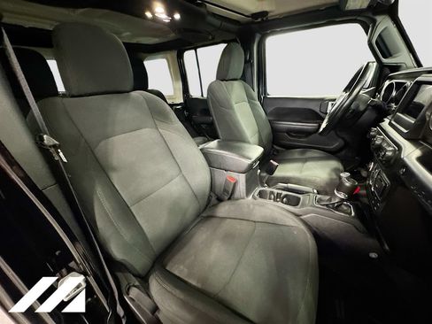 Used 2022 Jeep Wrangler Unlimited Sport AWD/4WD image 27