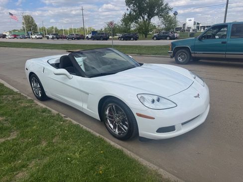 Used 2008 Chevrolet Corvette Convertible RWD image 7