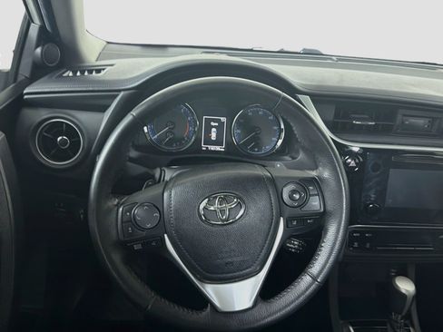 Used 2017 Toyota Corolla SE FWD image 17