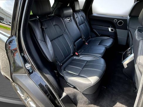Used 2017 Land Rover Range Rover Sport SE AWD/4WD image 28