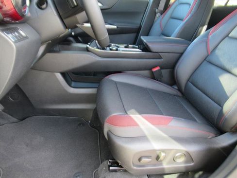 New 2026 Chevrolet Equinox RS w/ Convenience Package III image 18