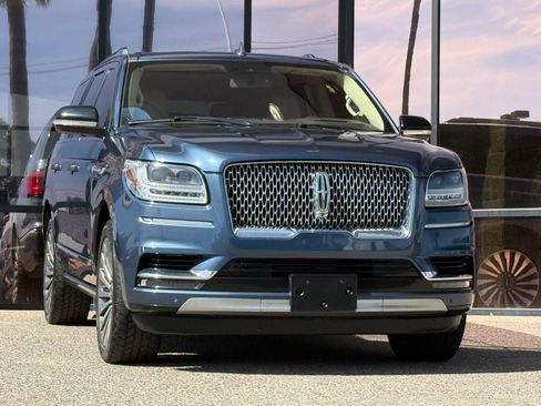 Used 2020 Lincoln Navigator Reserve w/ Luxury Package AWD/4WD image 18