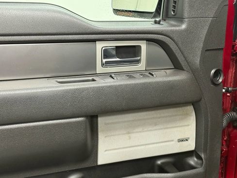 Used 2014 Ford F150 FX4 w/ Equipment Group 402A Luxury image 17