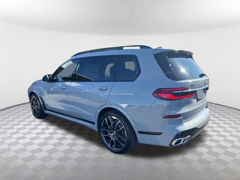 New 2026 BMW X7 M60i image 7