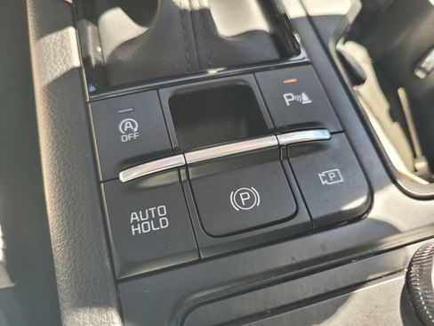 Used 2025 Kia K5 LXS FWD image 25