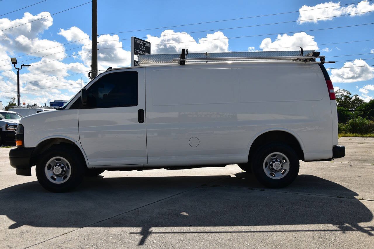 Used 2019 Chevrolet Express 2500 w/ Communications Package RWD image 4