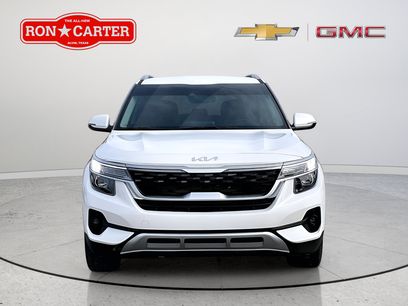 Used 2023 Kia Seltos S w/ Navigation Package