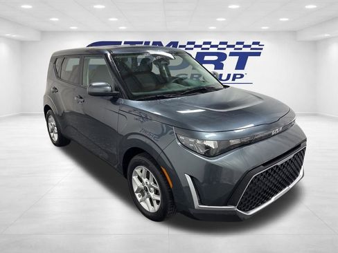 Used 2024 Kia Soul LX w/ Option Group 015 image 3
