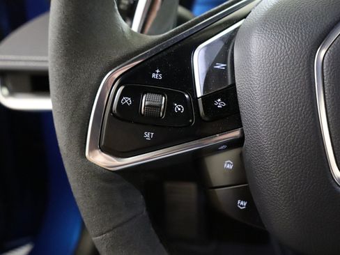 Used 2024 Chevrolet Corvette Stingray Preferred Cpe RWD image 28